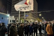 韩国最大工会号召以大罢工反对尹锡悦戒严